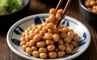 纳豆对心脑血管疾病的作用,纳豆到底能不能溶解血栓？